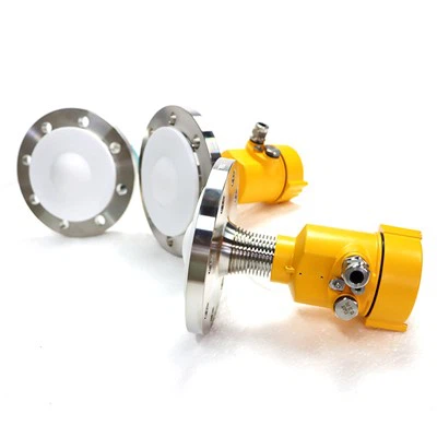 Jaka jest zdolność przeciwzakłóceniowa radarowego wskaźnika poziomu wody?