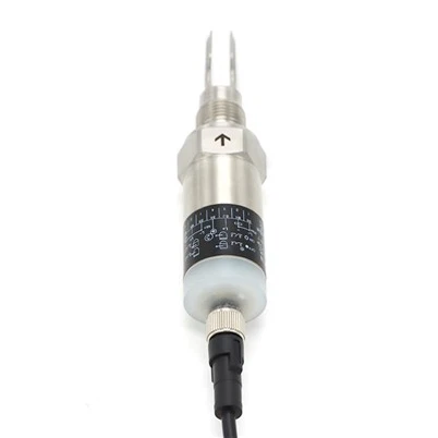 Jak mały czujnik kamertonowy działa w środowiskach o niskiej temperaturze?